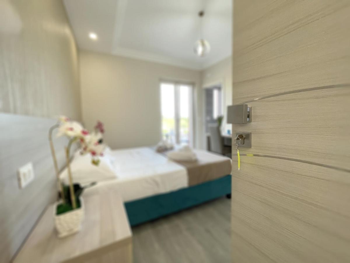 B & B Vilenia ซานนิโกลาอาร์เชลลา ภายนอก รูปภาพ