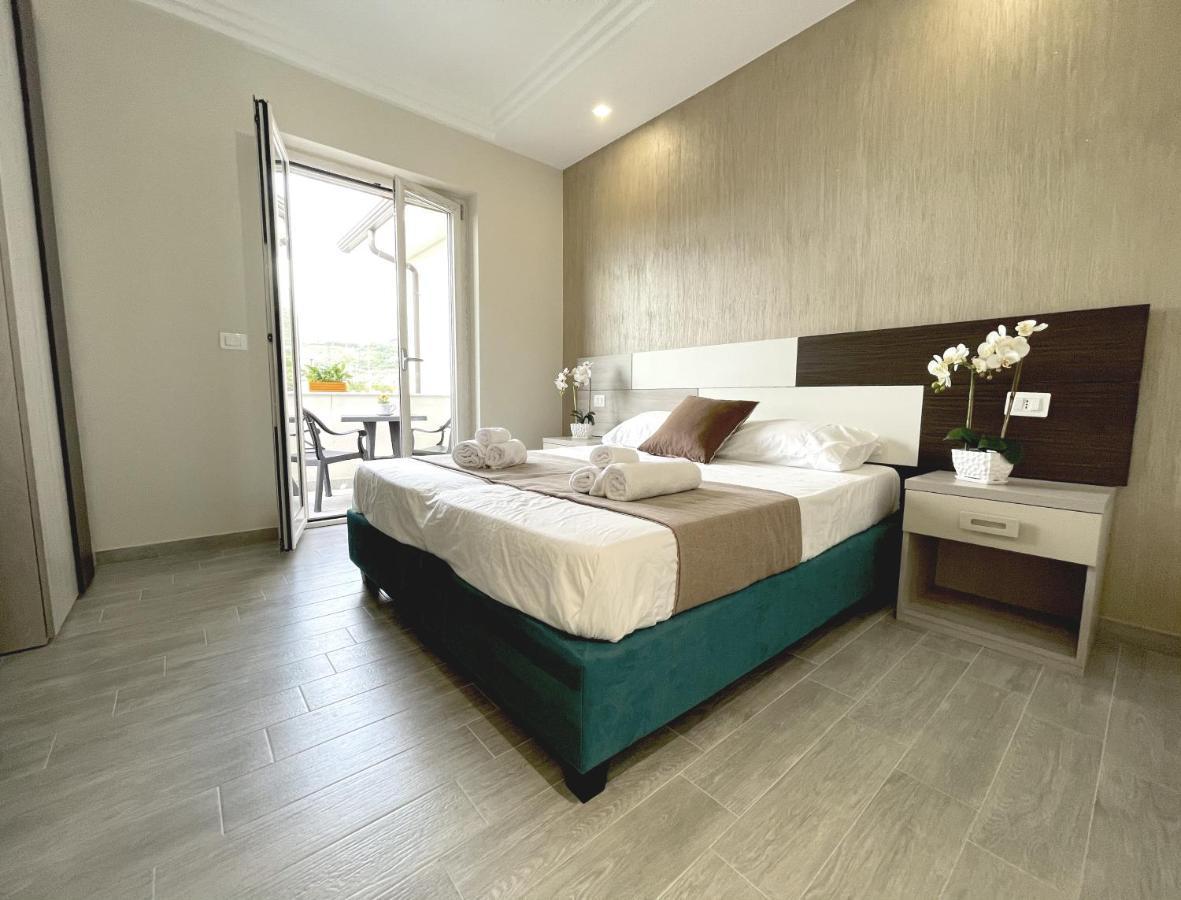 B & B Vilenia ซานนิโกลาอาร์เชลลา ภายนอก รูปภาพ