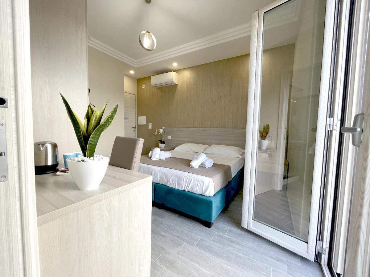 B & B Vilenia ซานนิโกลาอาร์เชลลา ภายนอก รูปภาพ